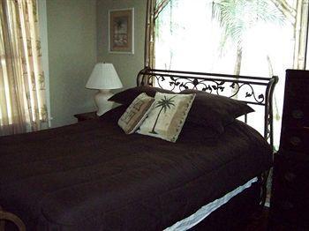 Crystal Cove Bed And Breakfast Кристал-Ривер Экстерьер фото